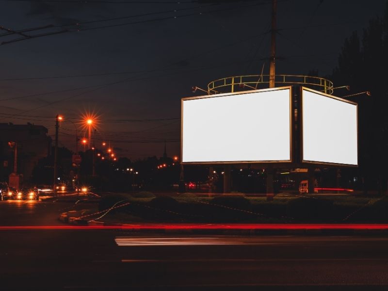 Painel Rodoviário em Colombo: Maximize sua Visibilidade no Maior Eixo de Expansão Metropolitana